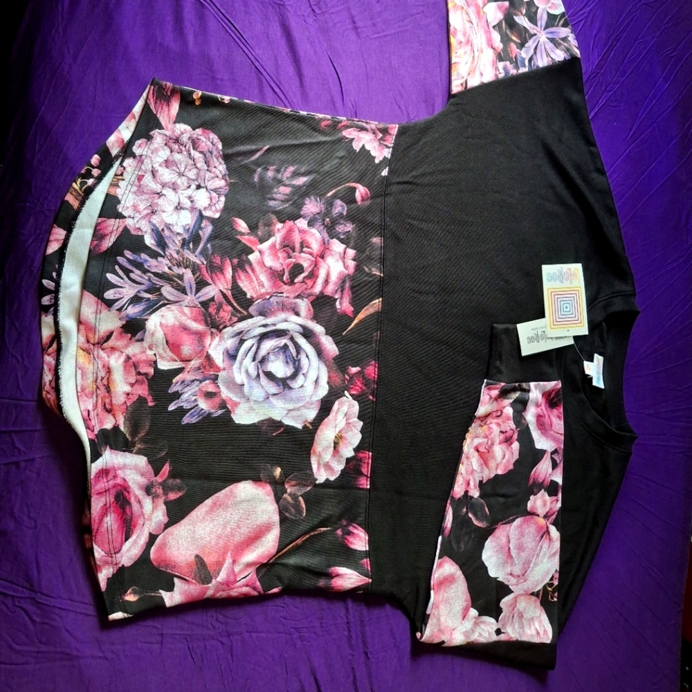LuLaRoe Rose Blouse